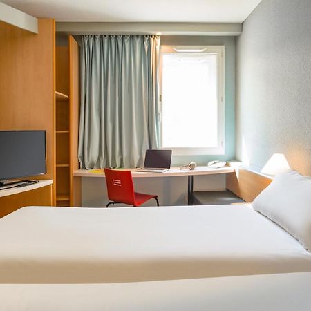 Hotel Ibis Saint Rambert D'Albon Exteriér fotografie