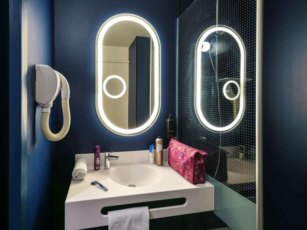 Hotel Ibis Saint Rambert D'Albon Pokoj fotografie