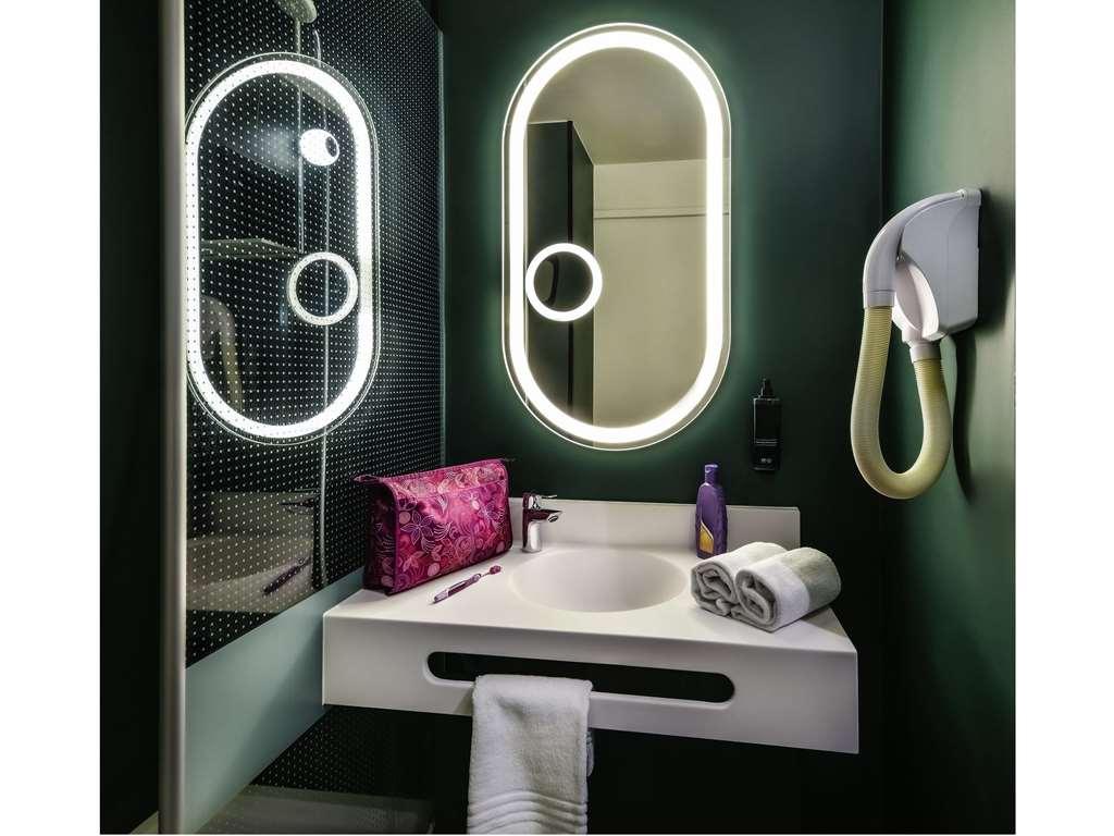 Hotel Ibis Saint Rambert D'Albon Pokoj fotografie